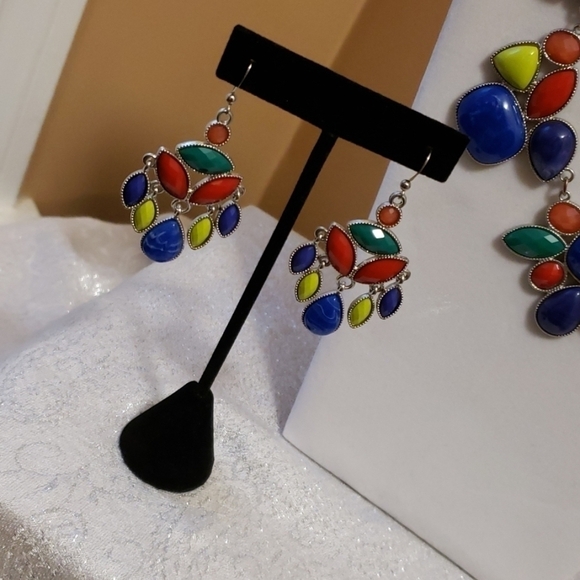 Fashion jewelry multicolored necklace & earrings - Picture 6 of 8